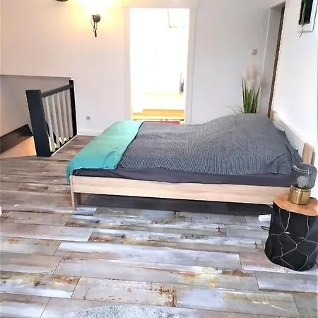 Schoene Geraeumige Ganze Als * Bergen (Lower-Saxony)